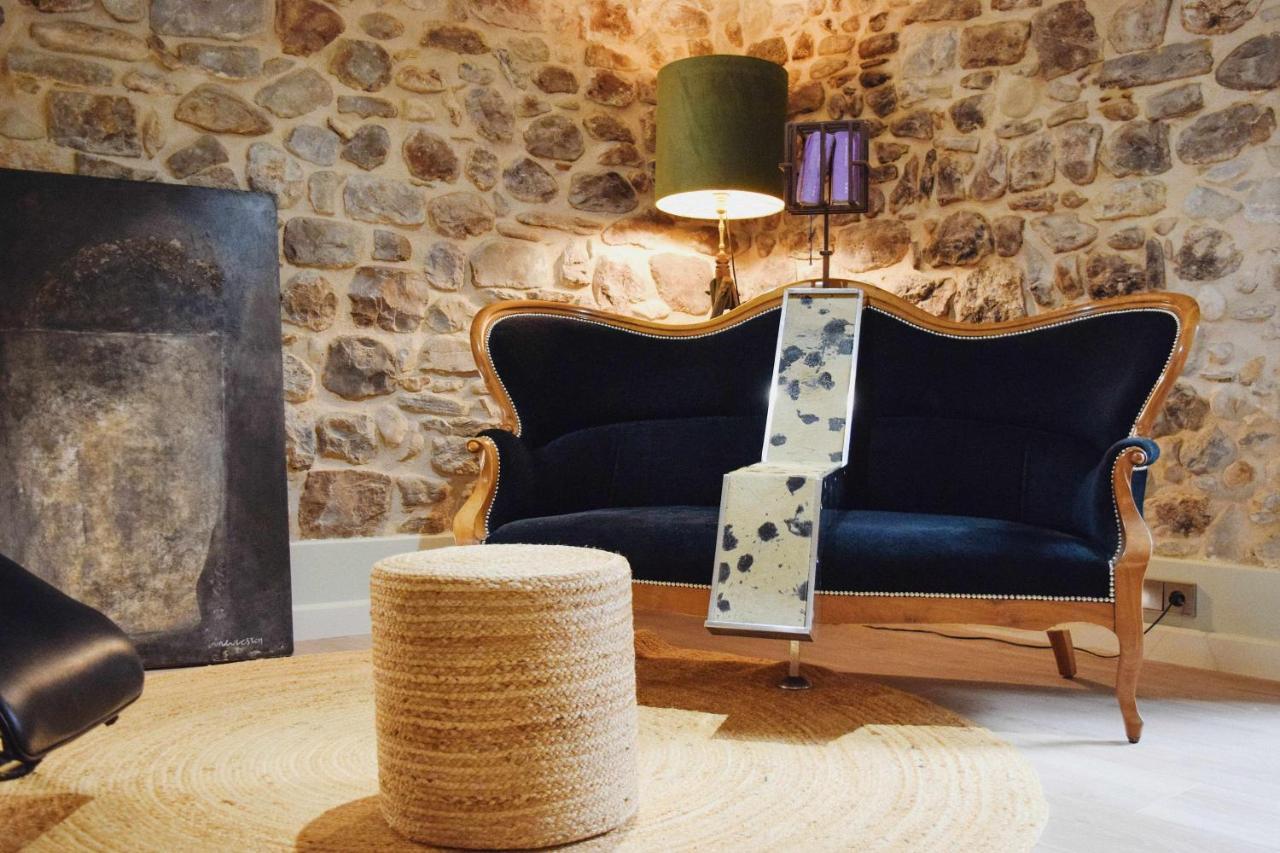 Keldomenech Bed&Art Luxury Apartment For Art Lover Besalú Dış mekan fotoğraf