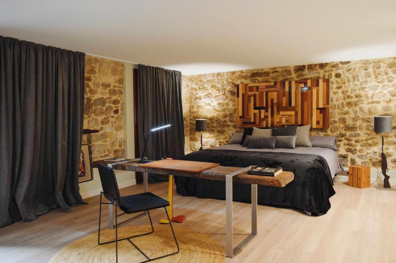 Keldomenech Bed&Art Luxury Apartment For Art Lover Besalú Dış mekan fotoğraf