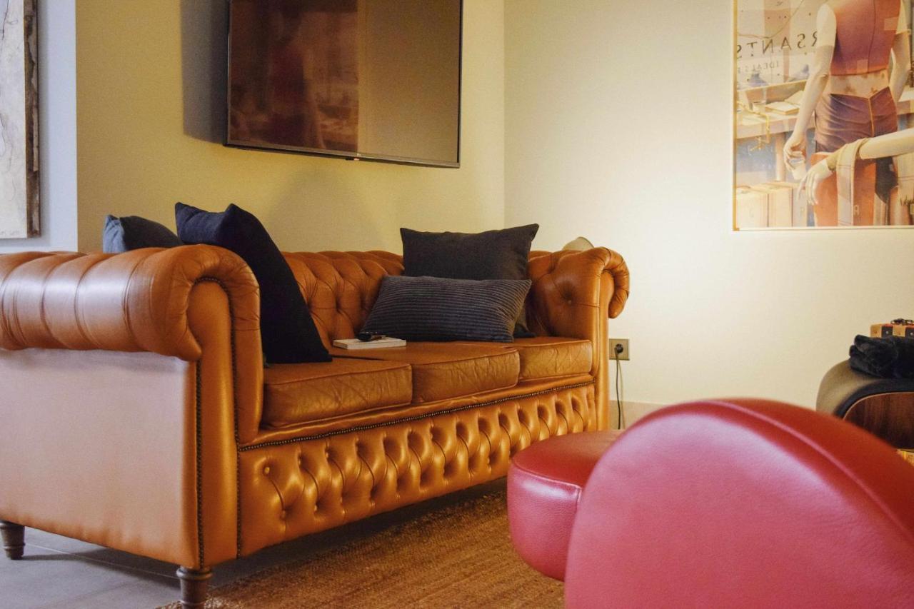 Keldomenech Bed&Art Luxury Apartment For Art Lover Besalú Dış mekan fotoğraf