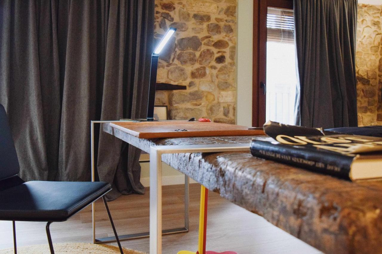 Keldomenech Bed&Art Luxury Apartment For Art Lover Besalú Dış mekan fotoğraf